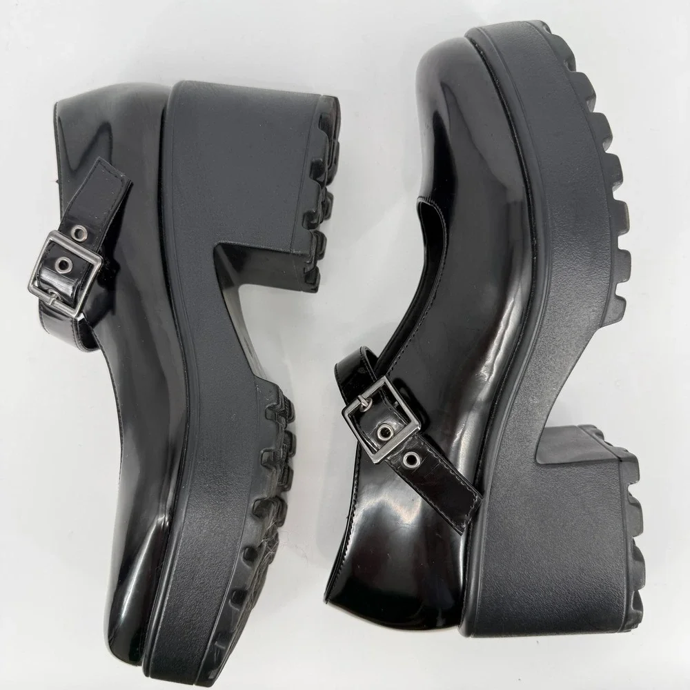 Seychelles Mary Platform Pump Womens 9 Black Excellent Patent Lug Sole VN5019A-1